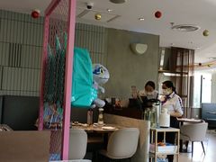 -必胜客(阿诗玛店)