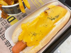 三重芝士热狗-纽约薯条(世豪广场店)