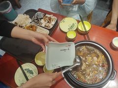 -菌之家·专业纯野生菌火锅·特色炒菌