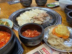 -黑豚黨韩国烤肉料理(悦然时光店)