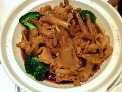 古法凤爪焖花胶-南园酒家(前进路店)