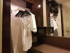 -成都保利公园皇冠假日酒店(熊猫基地店)
