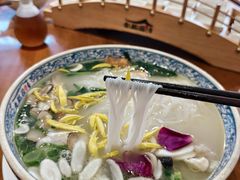 -香麒园·过桥米线·南湖雅宴