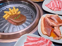 -梨花自助烤肉(西三旗万象汇黑金店)