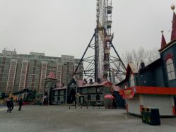 -郑州市世纪公园