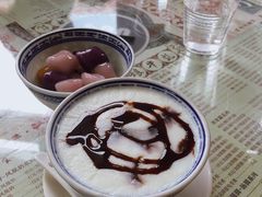 朱古力双皮奶-周大娘牛乳(旧寨古村总店)