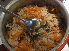 原作萝卜养生饭-原味田园·客家菜·土窑鸡(中航城君尚购物中心店)