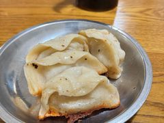 -黄阿姨锅贴大王(万航渡路店)