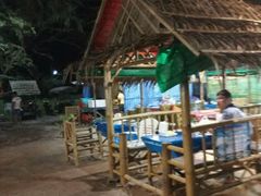 -Thiw Soen Seafood Restaurant