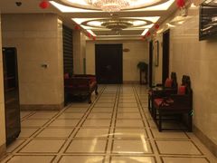 -鲁班小馆(政四街店)