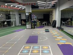 -CXFIT 陈徐健身工作室(凯旋店)