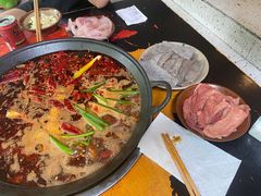 -黄潇洒老火锅(九眼桥宏济巷店)