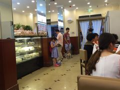-红宝石·鲜奶小方·海派西点房(浦三店)
