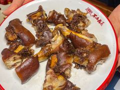 -老鼎万春卤菜(五代传承创始老店)