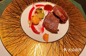 Wagyu M9 T-Bone Steak