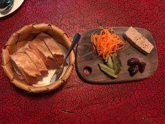 -羽深肉铺 Steak & Wine