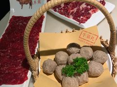 -左庭右院鲜牛肉火锅(浦江欢乐颂店)