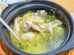-品鲜村农家菜·阳澄湖大闸蟹(总店)