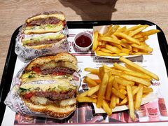 -The Habit Burger Grill 哈比特汉堡(爱琴海店)