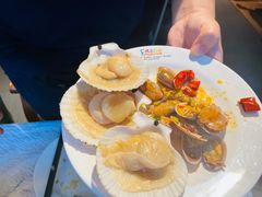 -领鲜活海鲜榴莲自助火锅(东门店)