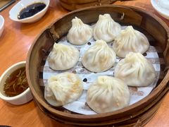 -莱莱小笼·乔艾