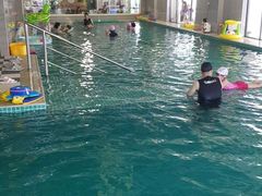 -BlueBubble蓝泡泡婴幼儿游泳会所(合川路店)
