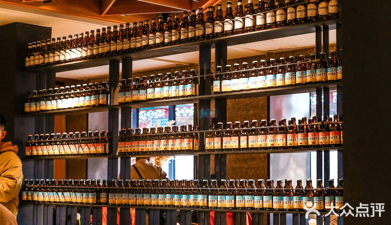 论排队我就服这家必吃榜的小龙虾