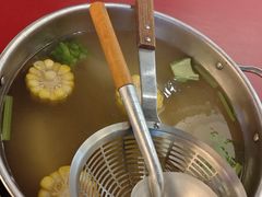 -潮汕·草根牛肉档(上海荟聚城市集市店)