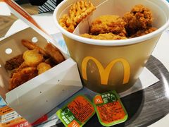 -麦当劳(保利若比邻店)