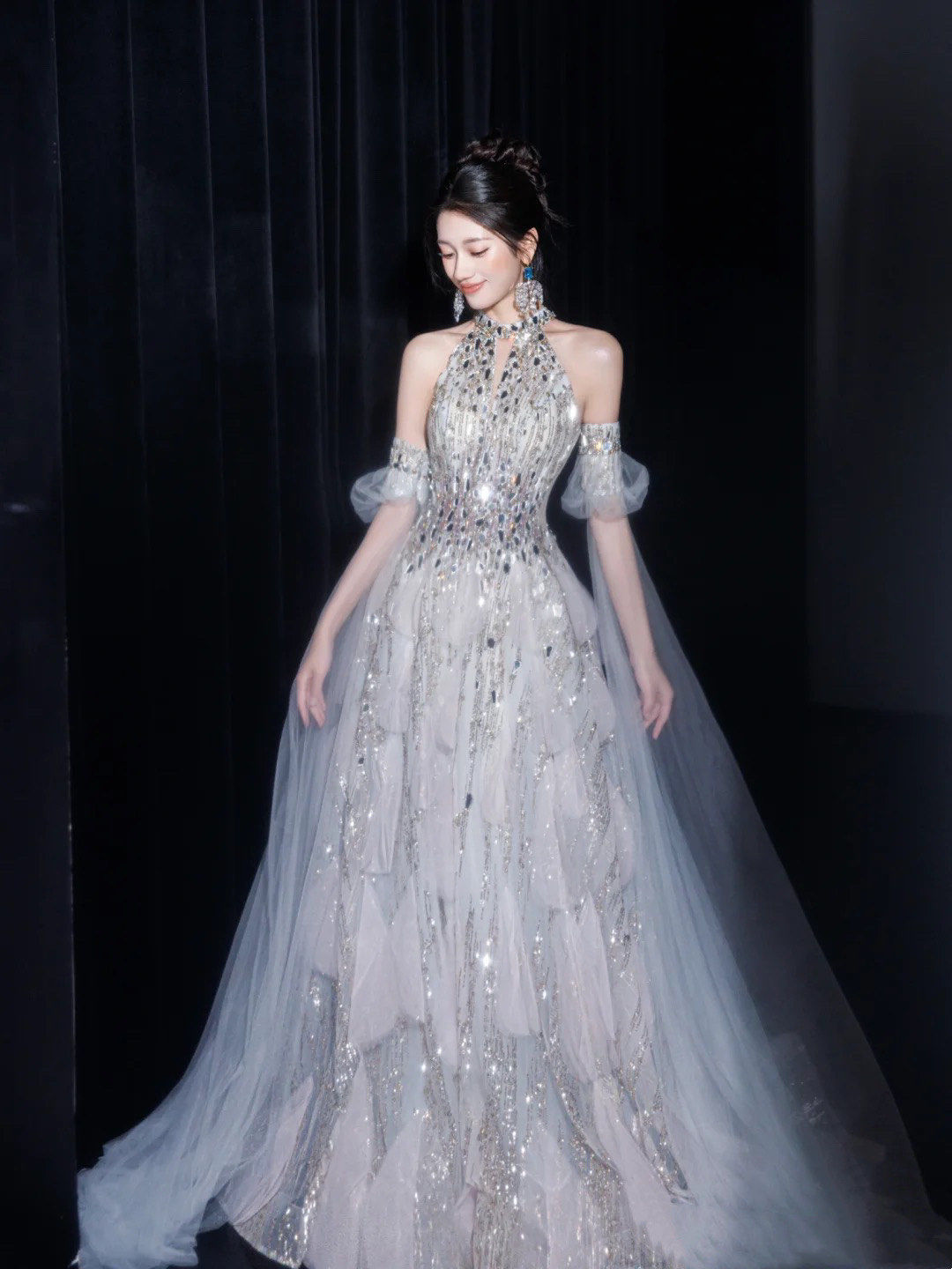 梦幻般的星空晚裙