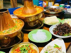 -雀舞云南菜(天津天河城购物中心店)