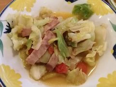 -萨莉亚意式餐厅(新洲家乐福店)