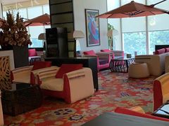 -喜鹊愉家酒店(郑州曼哈顿博览中心地铁站店)