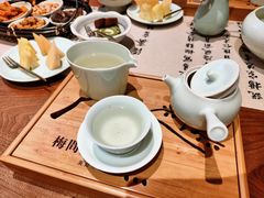 -梅间堂茶馆(绿地缤纷城店)