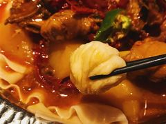 沙湾原始大盘鸡-丝路金桃·新疆菜(徐汇店)