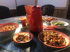 -老三样·美食研究中心(世贸路店)