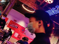 -热火朝天鲜切牛肉火锅(南强街巷店)