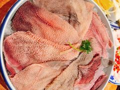 -周小明火锅(黑金冠社区店)