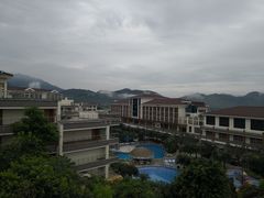 -三英温泉度假酒店-自助餐厅