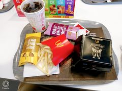 安格斯厚牛芝士堡套餐-麦当劳(健德桥得来速店)