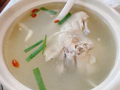 弯弯鸡汤-19号私房菜(云南路店)