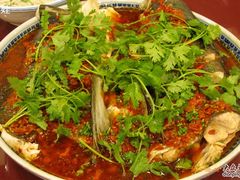 剁椒鱼头-旭龙鱼头王(航华店)
