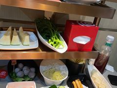 -海底捞火锅(杭州滨江九宜城店)