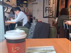 -西西弗书店&矢量咖啡(凯德晶萃广场店)