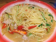 -半步颠小酒馆(繁花中心)