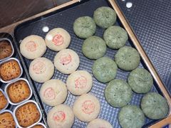 -嘉华鲜花饼(四方街旗舰店)