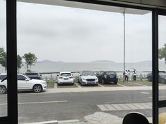 -麓舍全景太湖温泉别墅团建拓展会议亲子