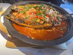 -鸣记脆皮烤鱼·海鲜烤鱼(三八广场店)
