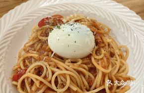 Pearl Egg Tomato Meat Sauce Pasta