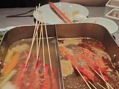 -左庭右院鲜牛肉火锅黑金店(陆家嘴中心店)